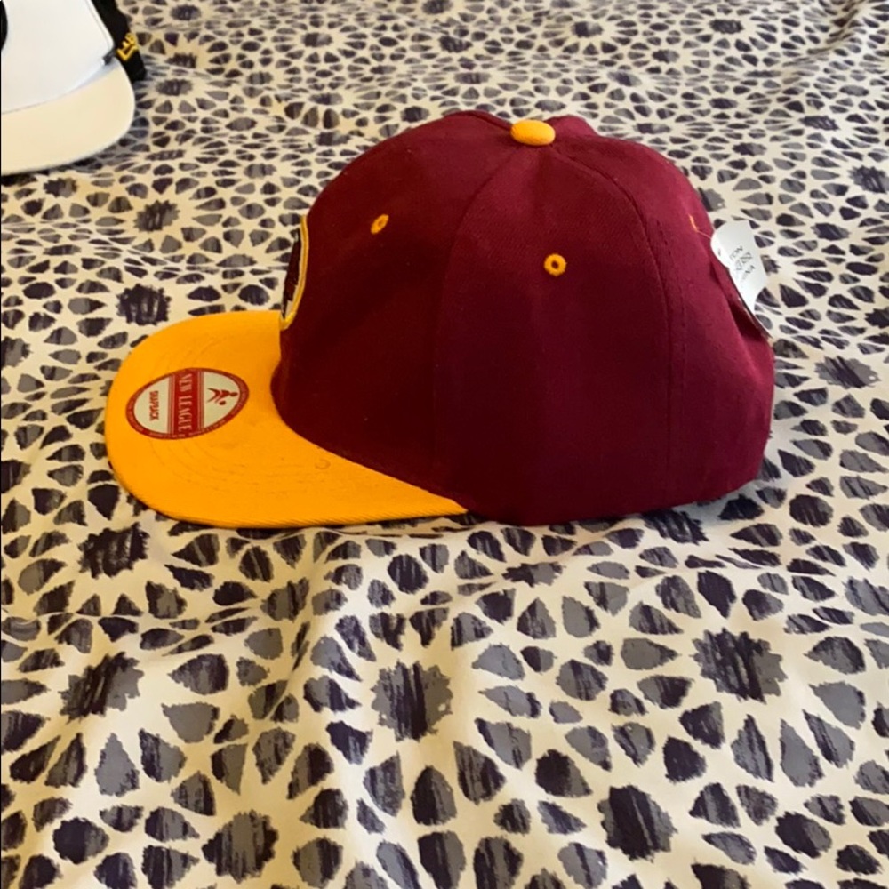 SnapBack - Picture 2 of 4